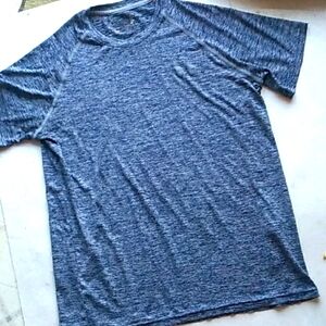 Men’s Blue Underarmour Tshirt